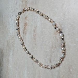 😍Pearl Cluster Necklace😍NWOT